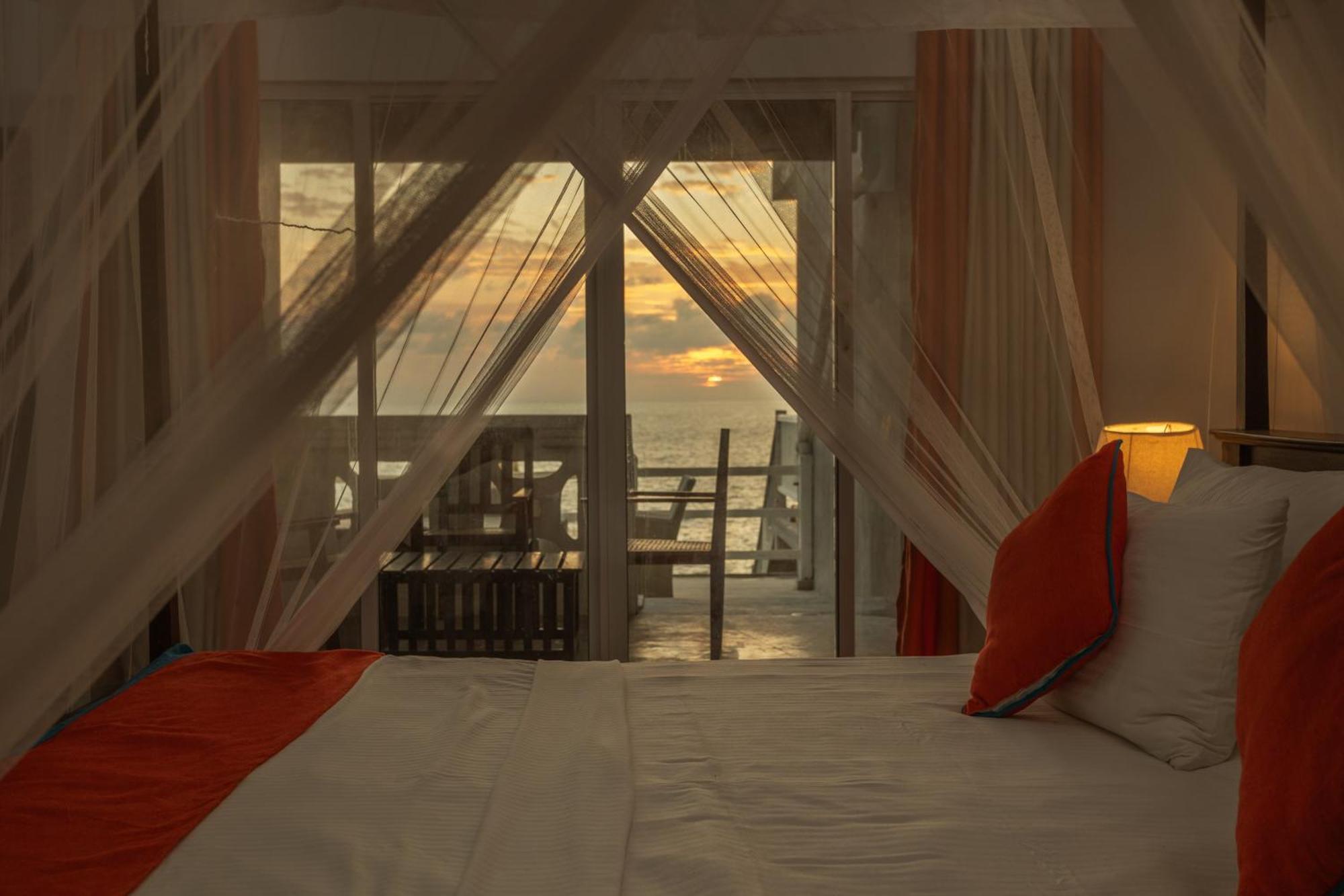 Hotel Zeilan Sunset Point 우나와투나 외부 사진